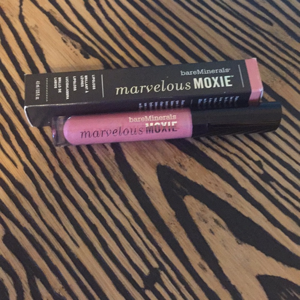 BareMinerals marvelous MOXIE Lipgloss full size